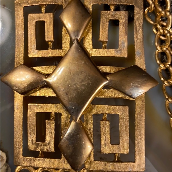 Plz do not share.. Vintage Lisner necklace appx 28” GUC - Picture 14 of 17